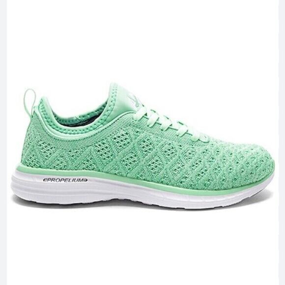 APL Women's Techloom Phantom Faded Peppermint Size 10 Comfort Athleisure… - Picture 1 of 10